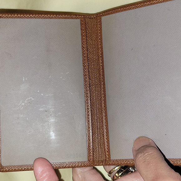 LV MONO Short Zippy Wallet with card case - Picture 16 of 17